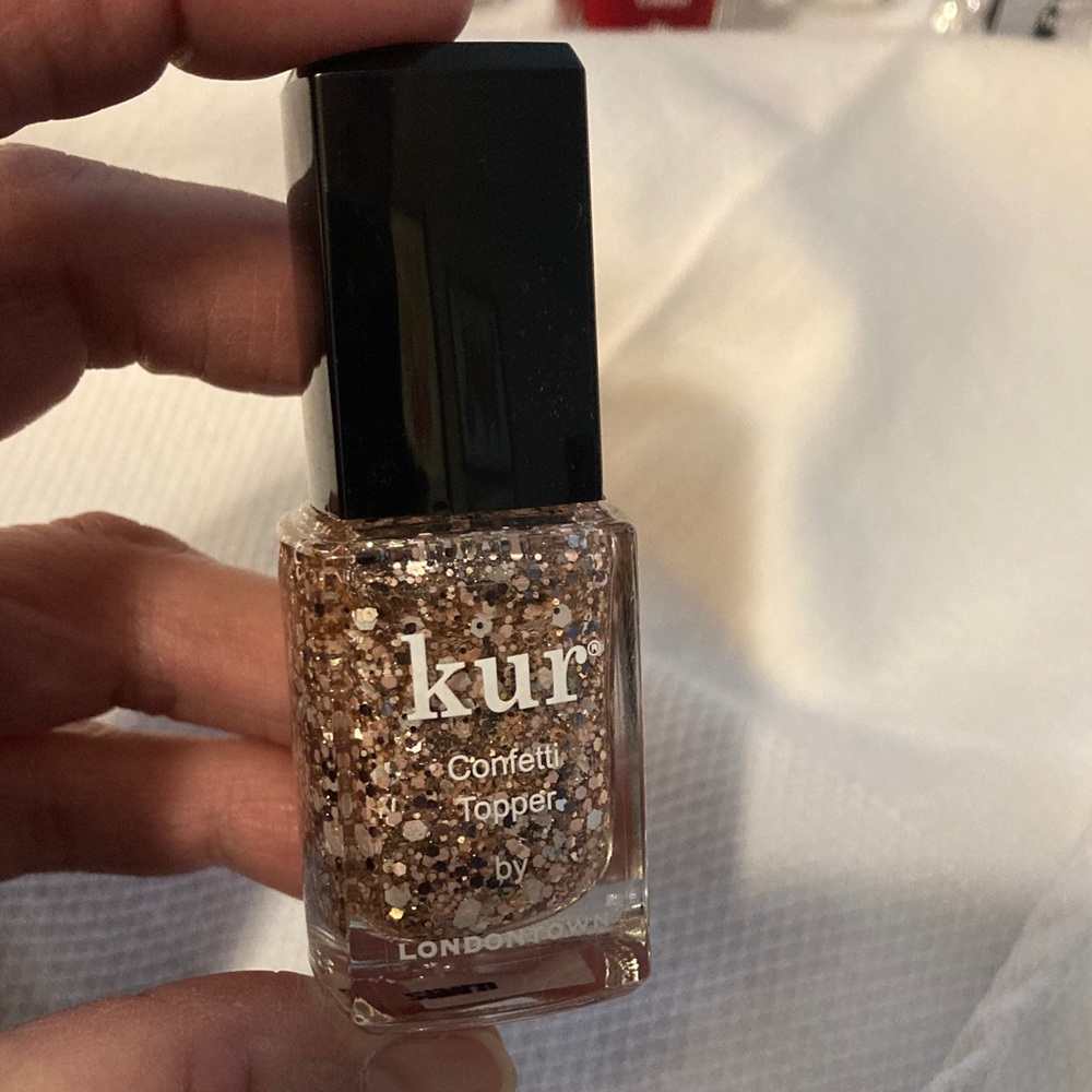 Nail Polish Collection - Red, Gold, Silver, Brown, Cream - Picture 2 of 13
